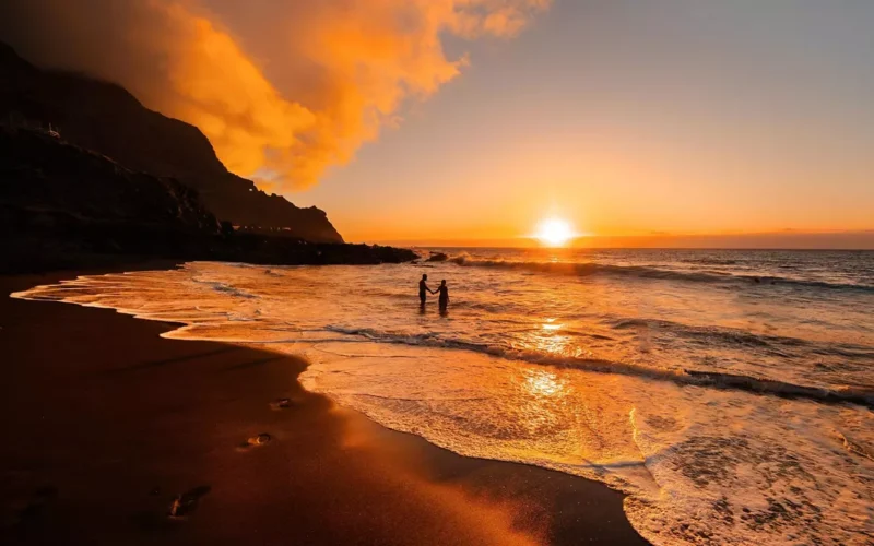 A Honeymoon in Spain: Romance, Sunshine & Memories That Last Forever