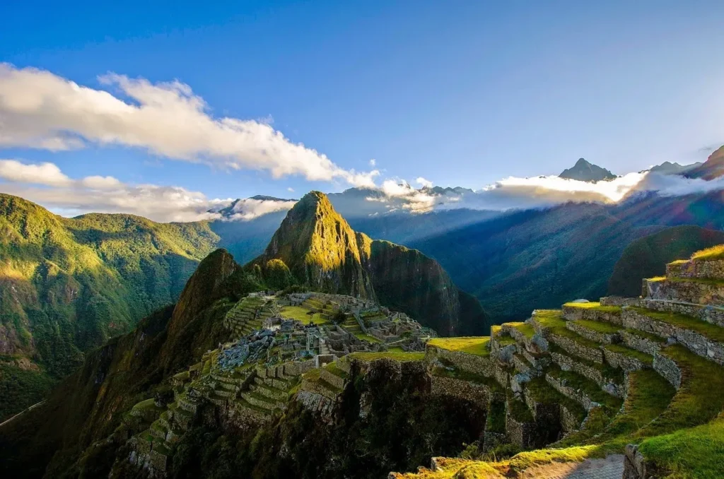A Short World Tour: Discover the World’s Magic in One Meaningful Journey